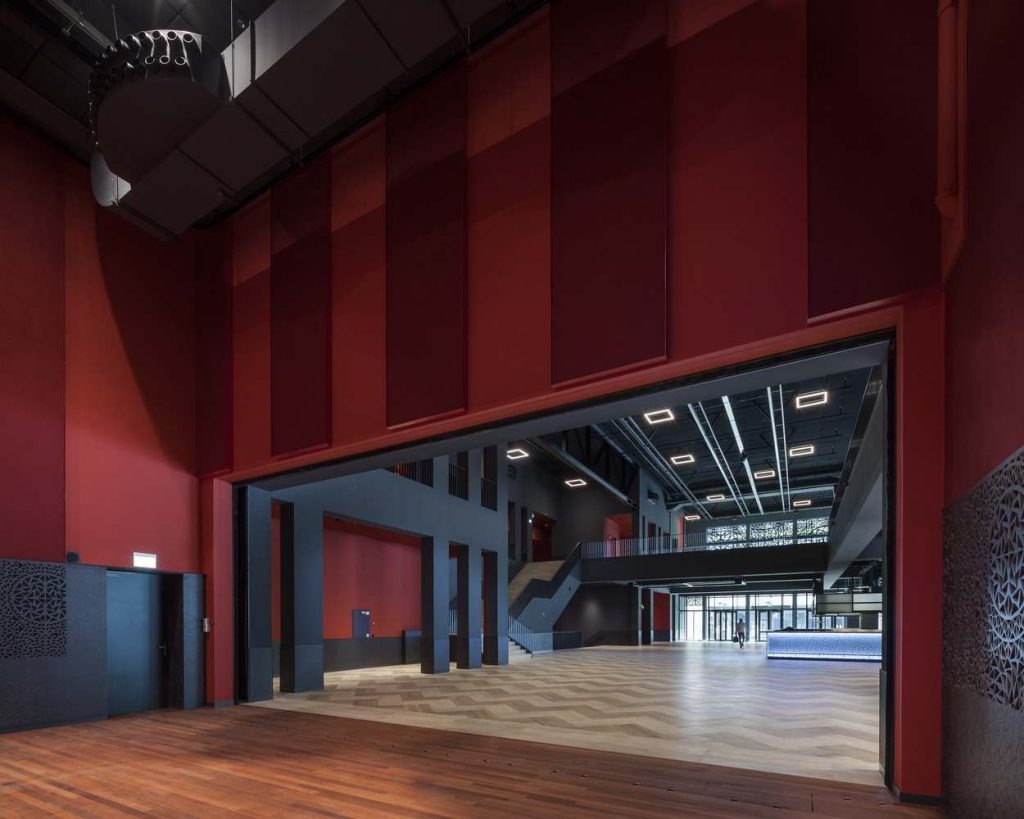 نوآوری در طراحی داخلی و آکوستیک سالن ‌های تئاتر زویدپلین - گروه معماری بنیستا