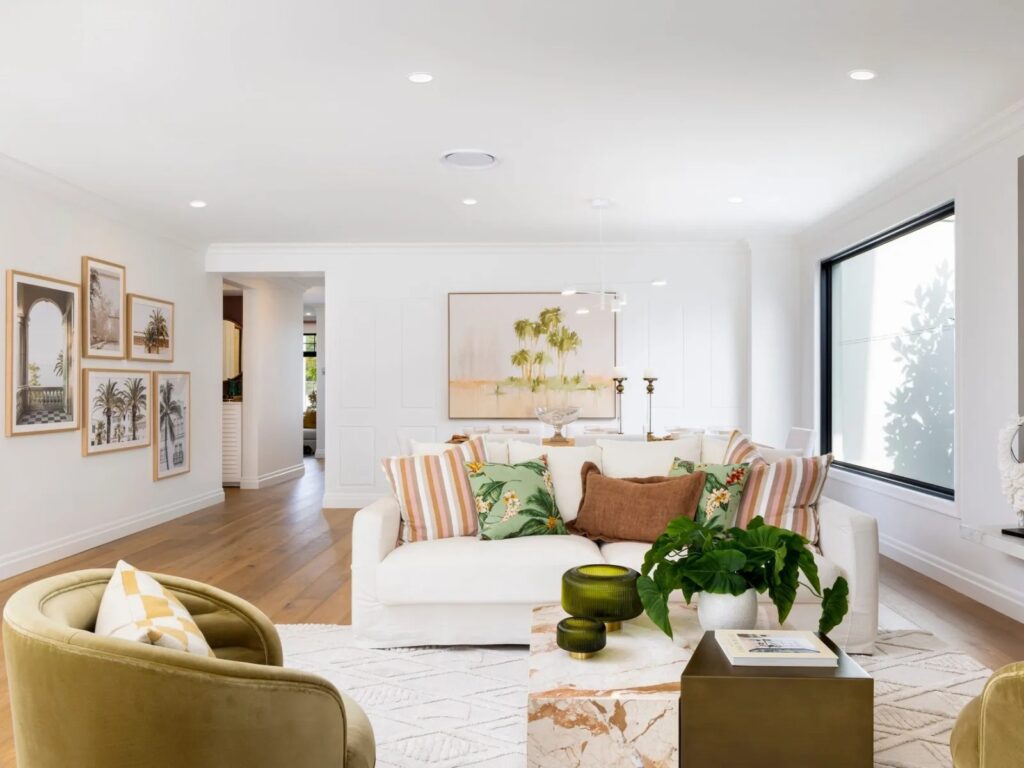 بازسازی خانه ۱۰۰ متری چالش ‌ها و فرصت ‌ها - گروه معماری بنیستا